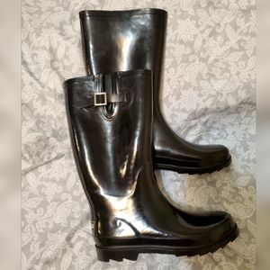 Austin Trading rain boots